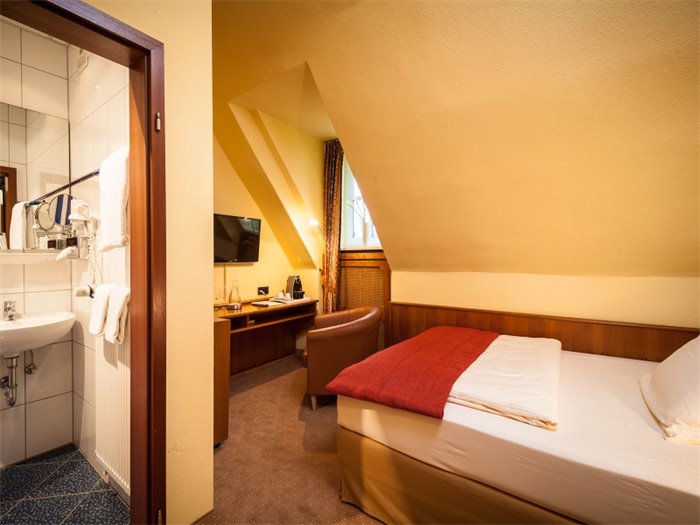 Frenchbettzimmer Einzel